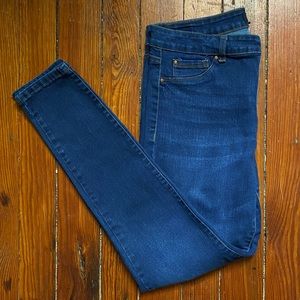 Jones New York • Medium/Dark- Wash Skinny Jeans